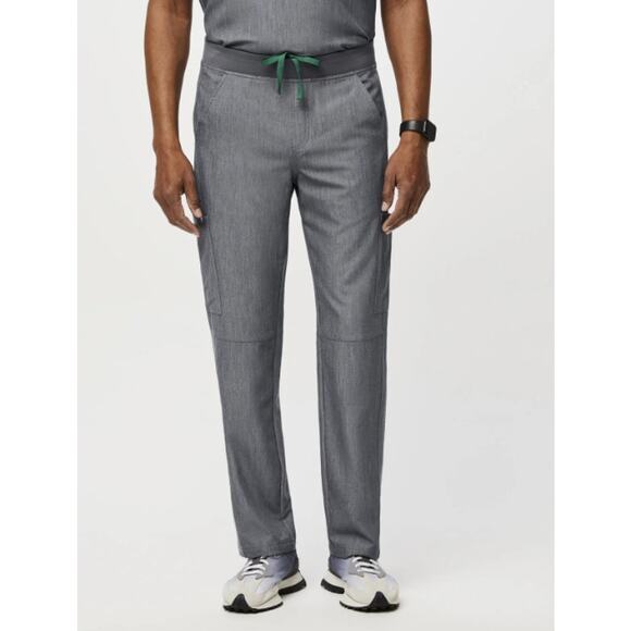 Figs Axim Cargo Scrub Pants in Graphite‎ Men's size Medium Short - Picture 1 of 11